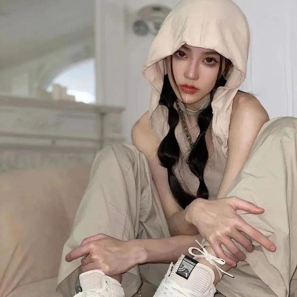 异哉女性